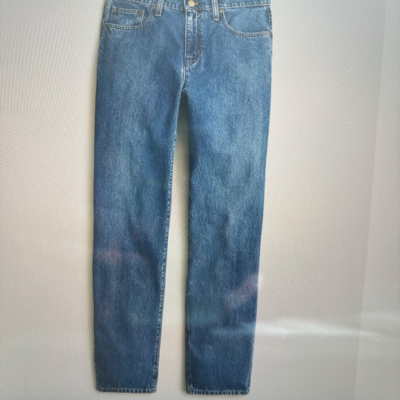 Slouchy-straight jean in Turney wash - Picture 3 of 4
